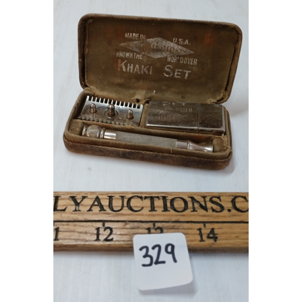 WWII RAZOR SET - GILLETTE KHAKI SET