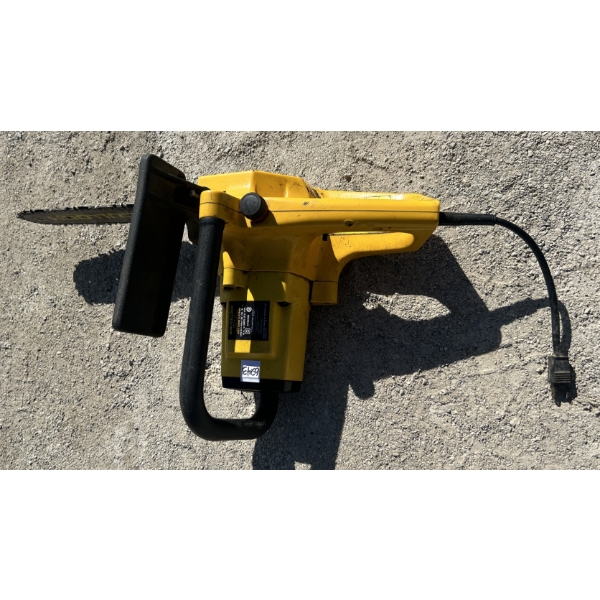 MCCULLOCH SPROCKET TIP ELEC CHAINSAW - 10 INCH BAR