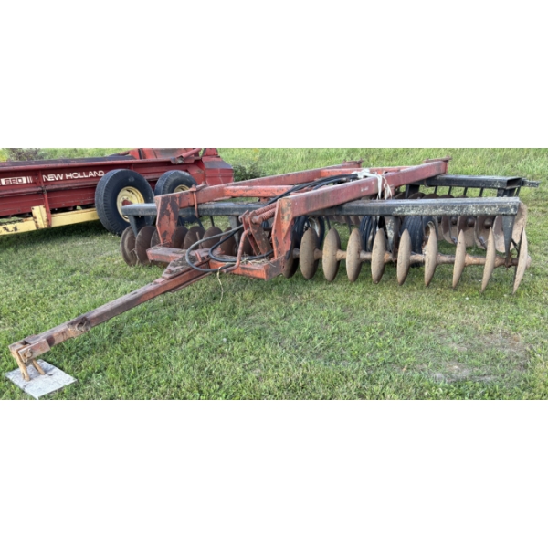 INTERNATIONAL OFFSET DISC - MODEL 760 - 13 FOOT