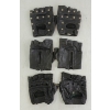 Image 4 : JOB LOT - MOTORCYCLE ACCESSORIES - INCL SMALL PACKS, LEATHER GLOVES & HEAD COVER