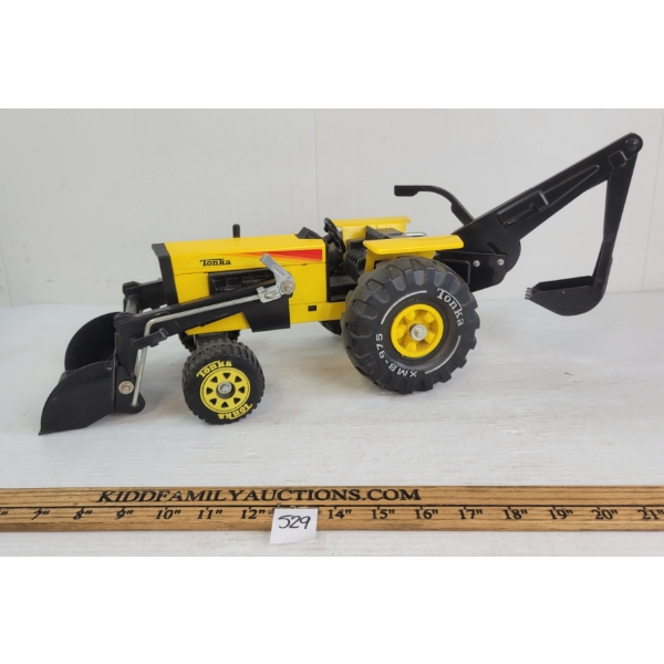 TONKA PRESSED STEEL DIGGER
