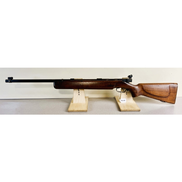 MOSSBERG MODEL 35A-LS IN .22 LR 