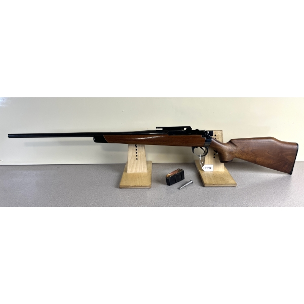 LEE ENFIELD NO.4 MKI* SPORTER IN .22 (?)