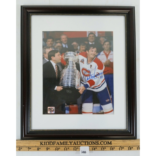 GUY CARBONNEAU - MONTREAL CANADIENS AUTOGRAPHED PHOTO - FRAMED