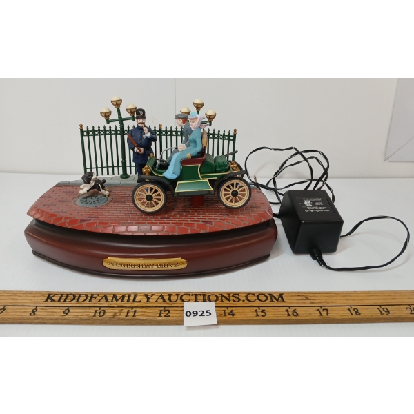 GILMORE   THE SUNDAY DRIVE  MODEL MUSIC BOX