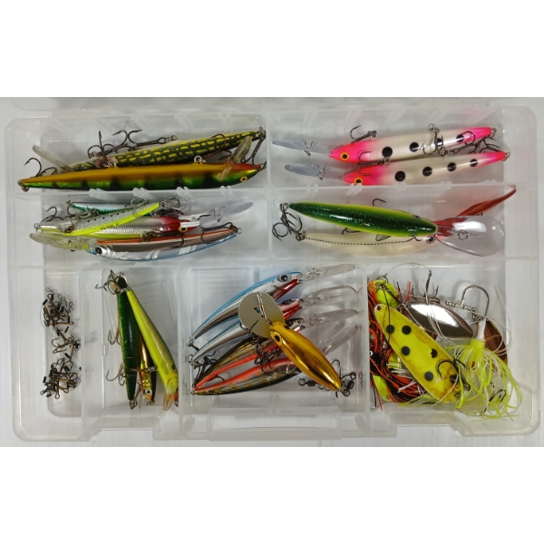 QTY OF MISC LURES