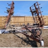Image 1 : TRIPLE K CULTIVATOR - 26FT
