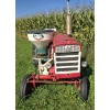Image 2 : IH FARMALL 140 TRACTOR W/ FERT SPREADER (COLE), REAR SCUFFLER