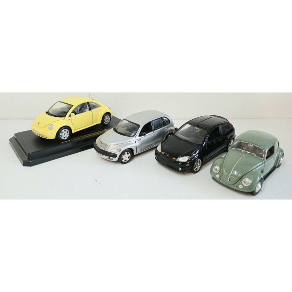LOT OF 4 - M2, BURAGO & MAISTO 2001 PT CRUISER, FORD FOCUS, 1952 & 1998 VW BEETLE DIECAST MODELS