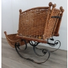 Image 5 : CHILD'S ADJUSTABLE WICKER SLEIGH