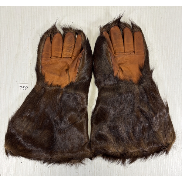PAIR OF BEAR SKIN GAUNTLETS