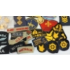 Image 2 : JOB LOT - CDN MILITARY & POLICE INSIGNIA & SPURS