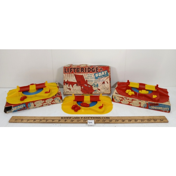 LOT OF 3 - AMERLINE LIFTBRIDGE 'N BOAT SETS