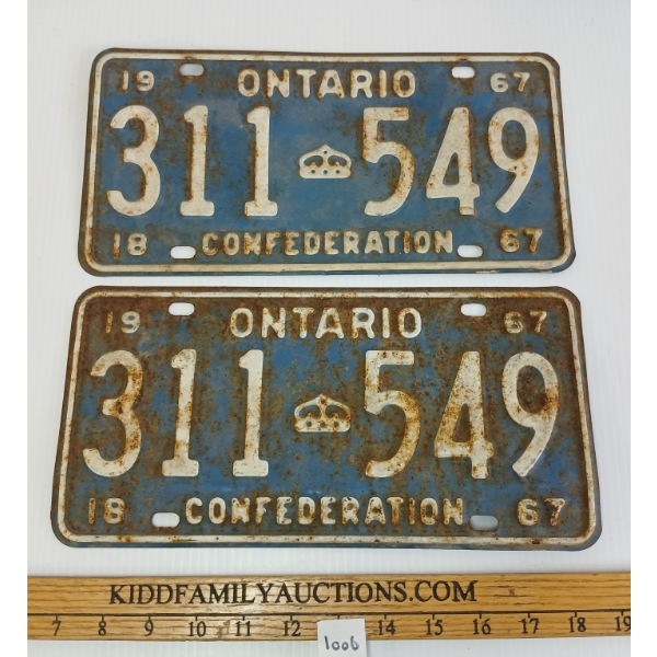 PAIR OF 1967 ONTARIO LICENCE PLATES