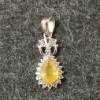 Image 1 : NATURAL YELLOW SAPPHIRE & STERLING SILVER PENDANT - PEAR CUT