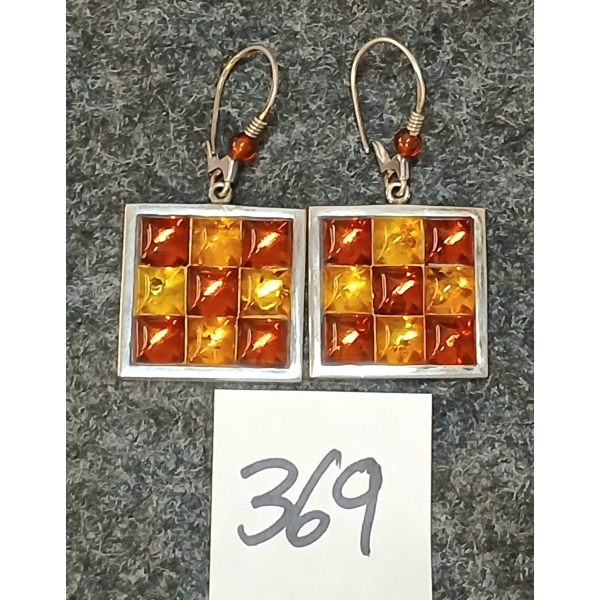 PAIR OF AMBER & STERLING CHECKERD EARRINGS
