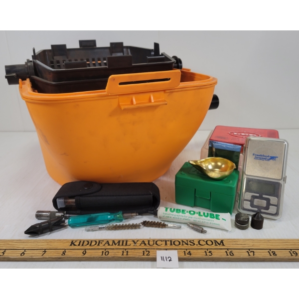 JOB LOT - MISC RELOADING TOOLS - LEE SHELL HOLDER SET, BARACUTA BLADES, ETC