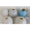 Image 2 : LOT OF 8 - LIGHTNING ROD MILK GLASS BALLS  & INSULATOR