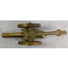 Image 5 : LOT OF 5 - BRASS PIECES - INCL CANDLESTICK HOLDER, BELL, CANNON, DISH & MORTAR W/ PESTLE
