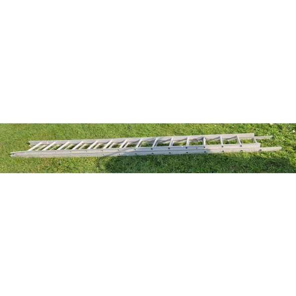 30FT EXTENSION LADDER