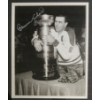 Image 3 : MAURICE RICHARD #9 AUTOGRAPH, PATCH & PHOTO - FRAMED