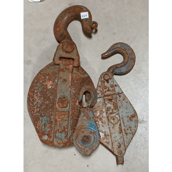 LOT OF 3 - SNATCH BLOCKS