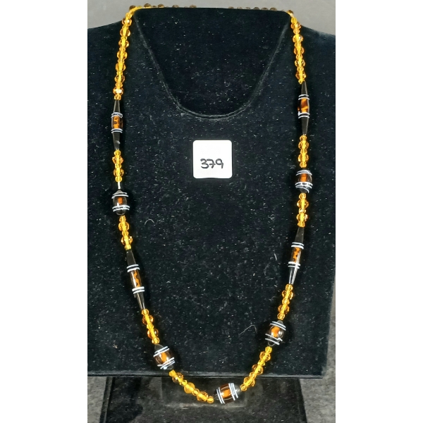 ROOT BEER LUCITE BEAD NECKLACE