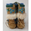 Image 5 : PAIR OF EMBROIDERED FELT LINED MUKLUKS W/ WHITE RABBIT TRIM