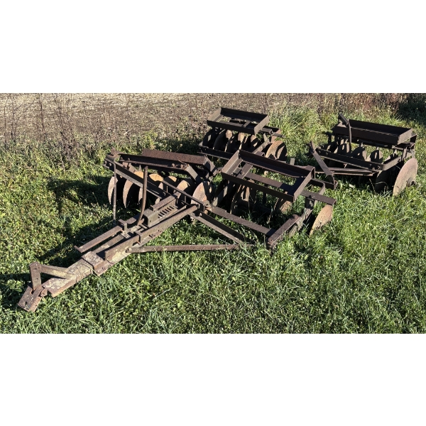 ANTIQUE 6 FT DRAG DISCS