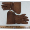 Image 2 : LOT OF 2 - PAIRS OF LEATHER GLOVES - INCL THINSULATE & HIDES IN HAND