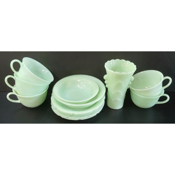 LOT OF 13 - FIRE-KING OVEN WARE JADEITE PCS - VASE, TEACUPS, SAUCERS & BOWLS