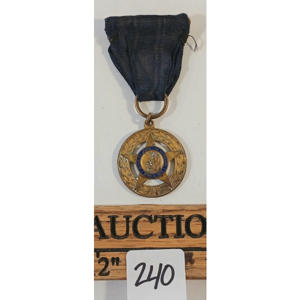 WWI DISABLED AMERICAN VETERANS MEDAL