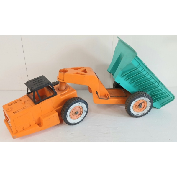 RELIABLE DUMP TRUCK W/ TRAILER 