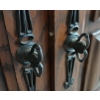 Image 4 : TIGER OAK GUN CABINET W/ KEYS