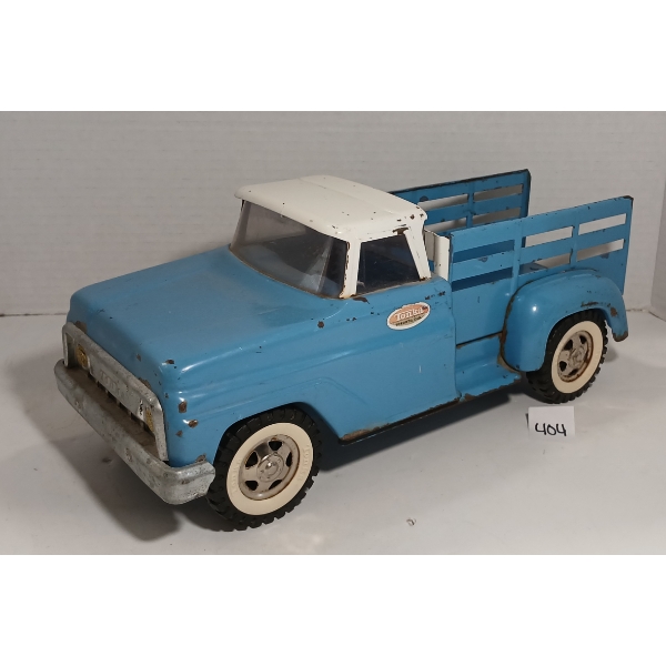TONKA PRESSED STEEL STAKE TRUCK