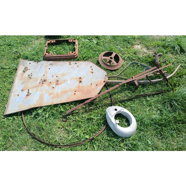 JOB LOT - MISC GAS PUMP PCS