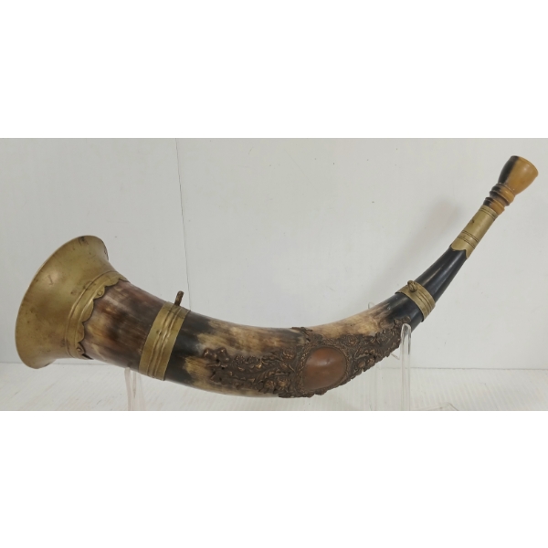 BRASS ADORNED DECORATIVE HORN
