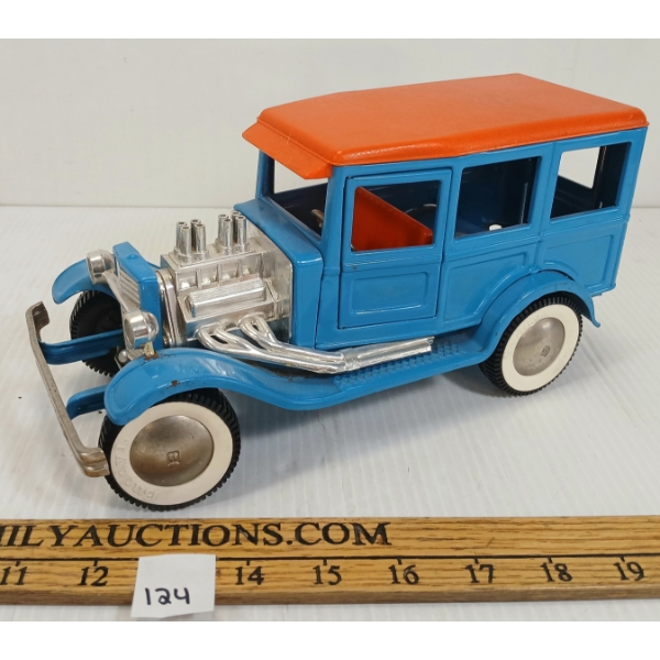 BUDDY L TIN & PLASTIC ROADSTER 