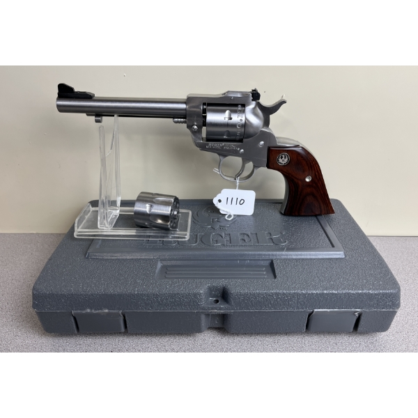 RUGER NEW MODEL SINGLE SIX IN .22 LR/.22 WMR - RESTRICTED 