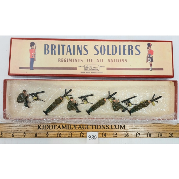 BRITAINS SOLDIERS LEAD FIGURES - NO. 1318 BRITISH MACHINE GUNNERS