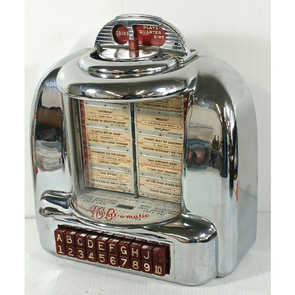 SEEBURG 100 WALL O-MATIC JUKEBOX