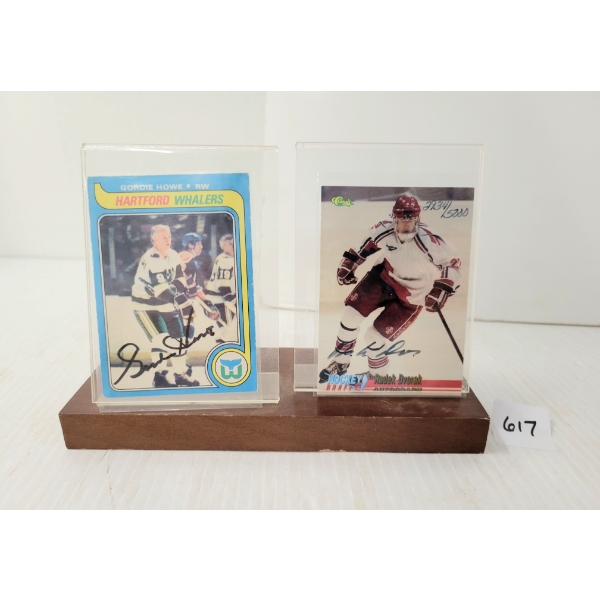 1979 NHL HARTFORD WHALERS GORDIE HOWE, 1995 RADEK DVORAK HOCKEY CARDS W/ PLAQUE - SIGNED