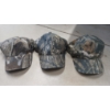 Image 3 : JOB LOT - HUNTER'S SPECIALTIES CAMO UTILITY PACK, FORIS SIGNS BASEBALL CAPS, ETC
