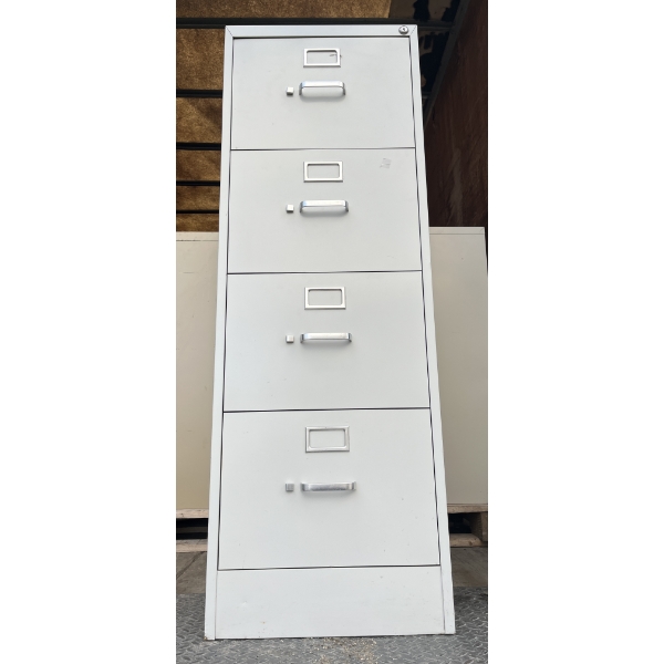 METAL FILE CABINET - 4 DRAWER - 18 X 26 X 52 INCH - W/ KEY