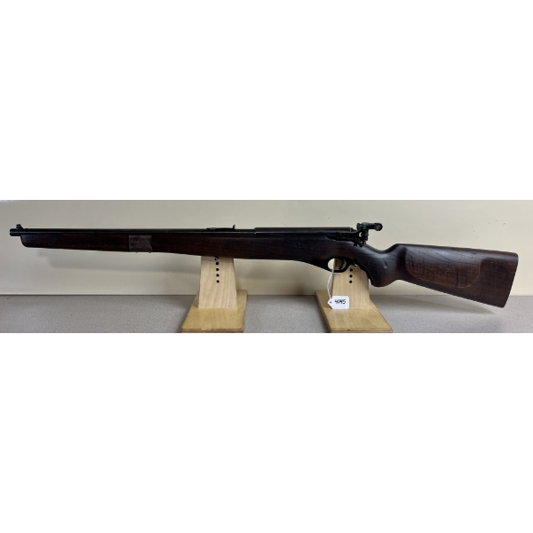 O.F. MOSSBERG & SONS 151M IN .22 LR 