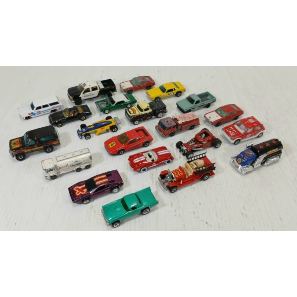 JOB LOT - DIECAST & PLASTIC VEHICLES - INCL HOTWHEELS QUICK TRIK, GUY WARRIOR TANKER, ETC