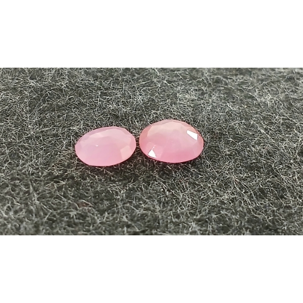 LOT OF 2 - OVAL MIXED CUT LOOSE NATURAL PINK SAPPHIRES ($7,100 APPRAISAL)
