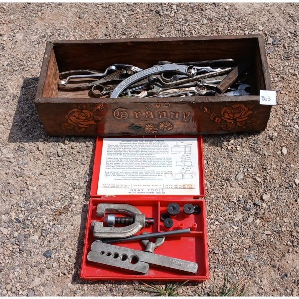 JOB LOT - GRAY TOOLS DOUBLE FLARING KIT, COMBINATION WRENCHES, PLIERS, ETC