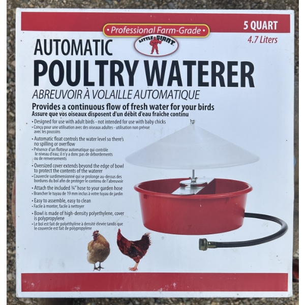 LITTLE GIANT POULTRY WATERER - NEW IN BOX
