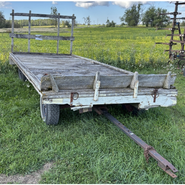 FARM WAGON - FLAT DECK - 16 FOOT